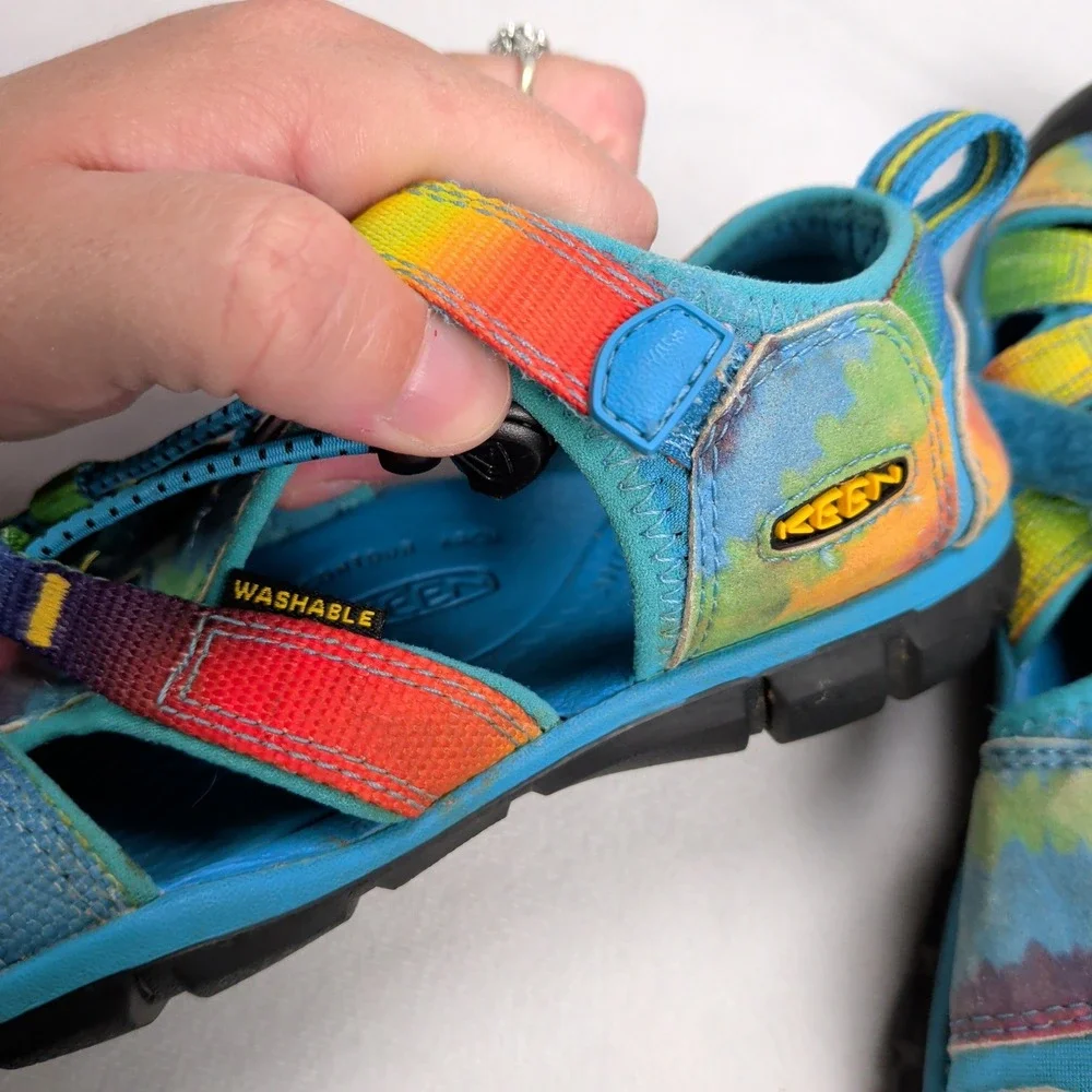 Keen Seacamp II CNX Rainbow Tie Dye Sandals Kids 3 Granola Girl Water Shoe‎